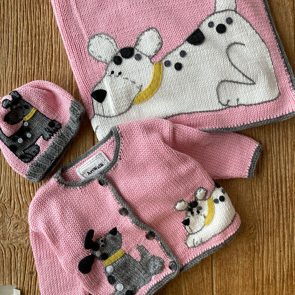 AW 443 Pink with Grey Dogs Blanket